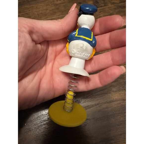 Vintage Donald Duck Suction Cup/Spring Toy Hong Kong DD-13 - Picture 3 of 4